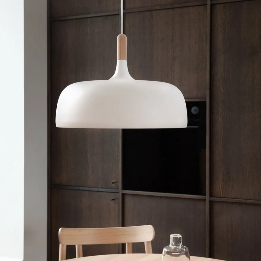 Acorn takpendel