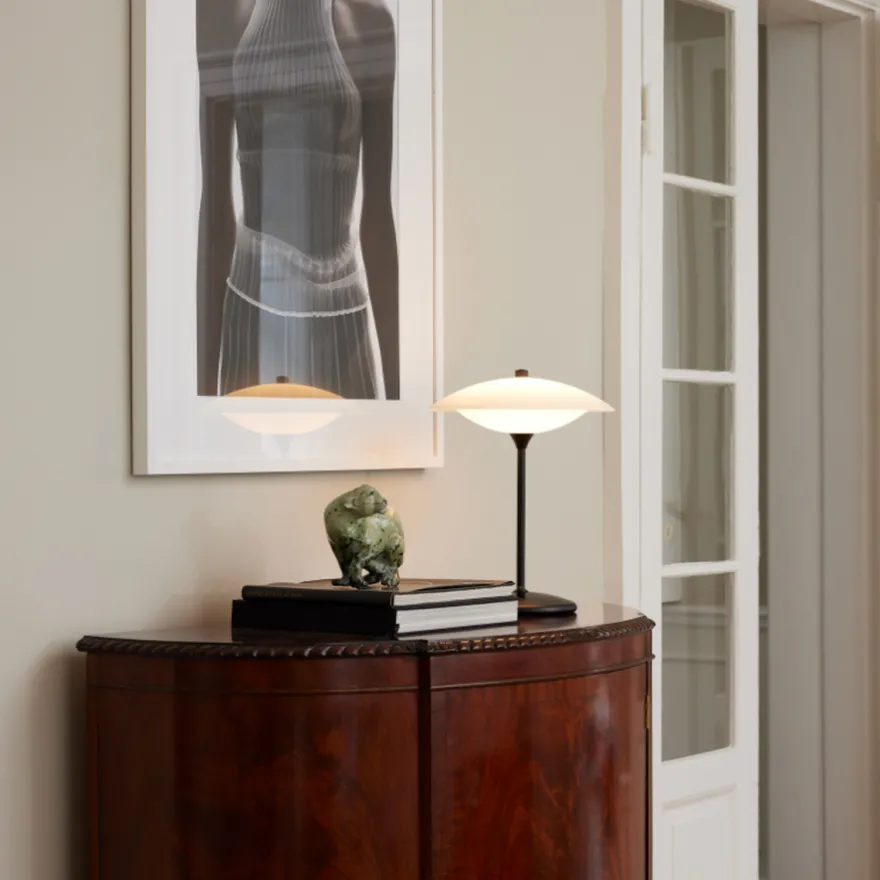 Baroni bordlampe - Matt Svart/Hvit