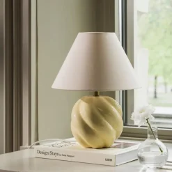 Dahlia 24 Bordlampe