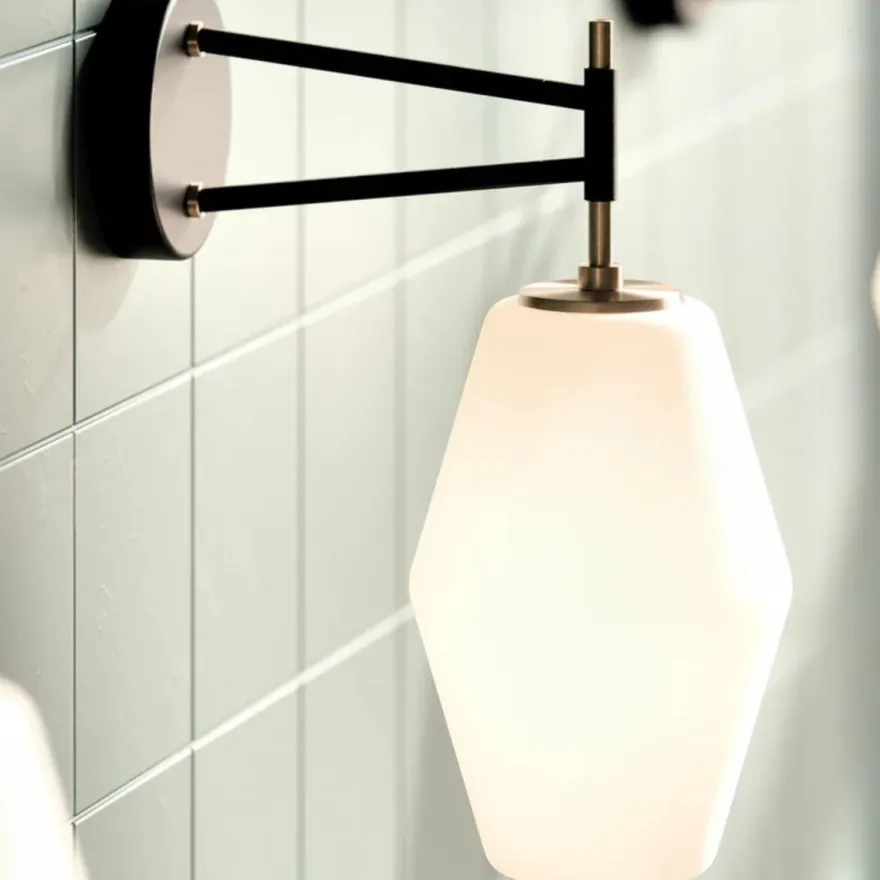 Dahl vegglampe