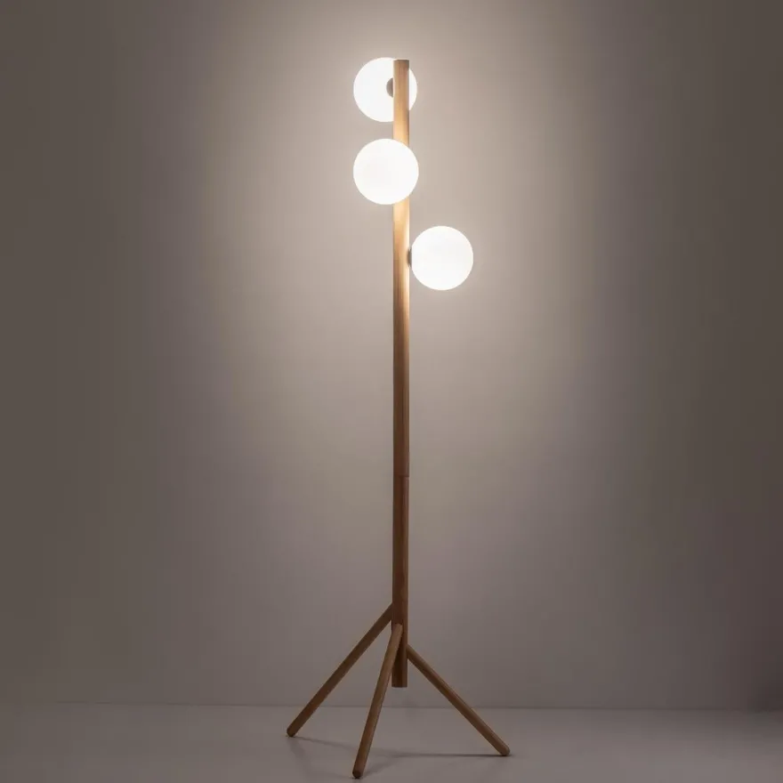 Estera wood gulvlampe 3-lys