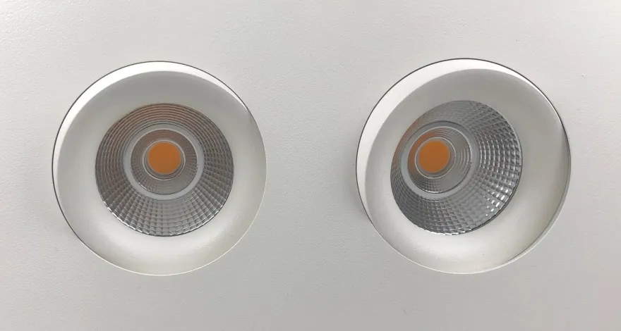 Georgia 360 lavtbyggende downlight dobbel 2x7W 3000K RA97 Dimbar IP44 - Hvit