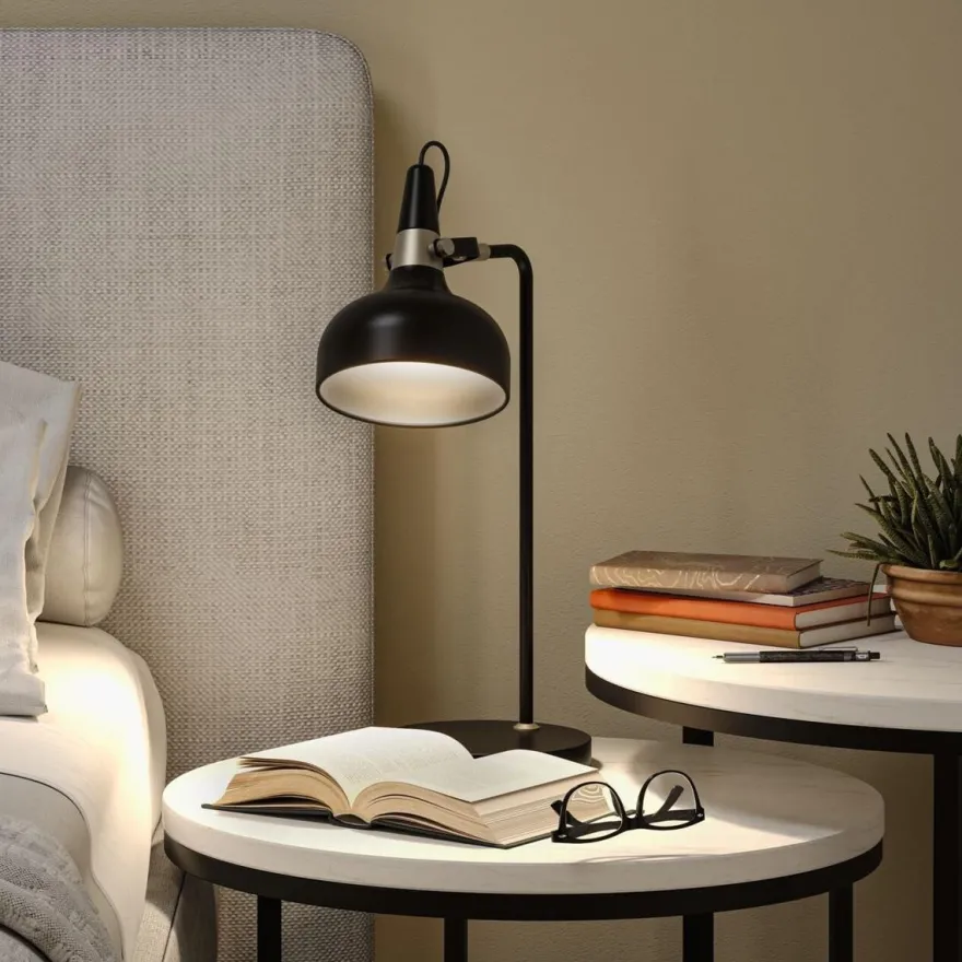 Juna bordlampe