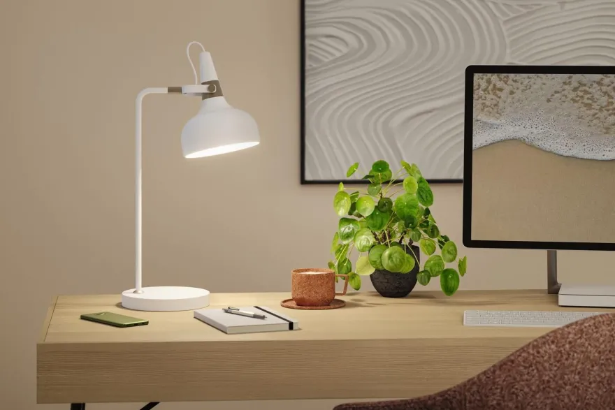 Juna bordlampe