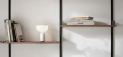 Kizu Portable bordlampe - Hvit marmor
