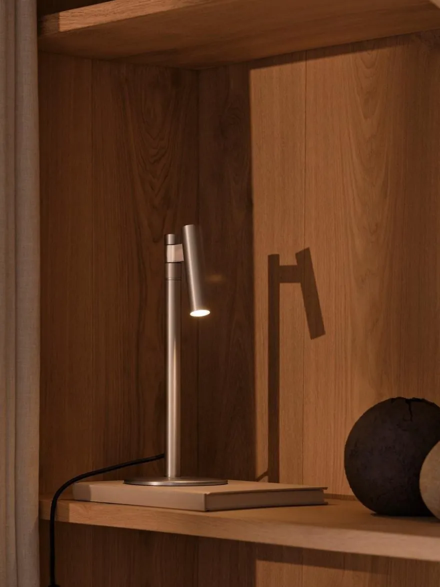 Makoto bordlampe