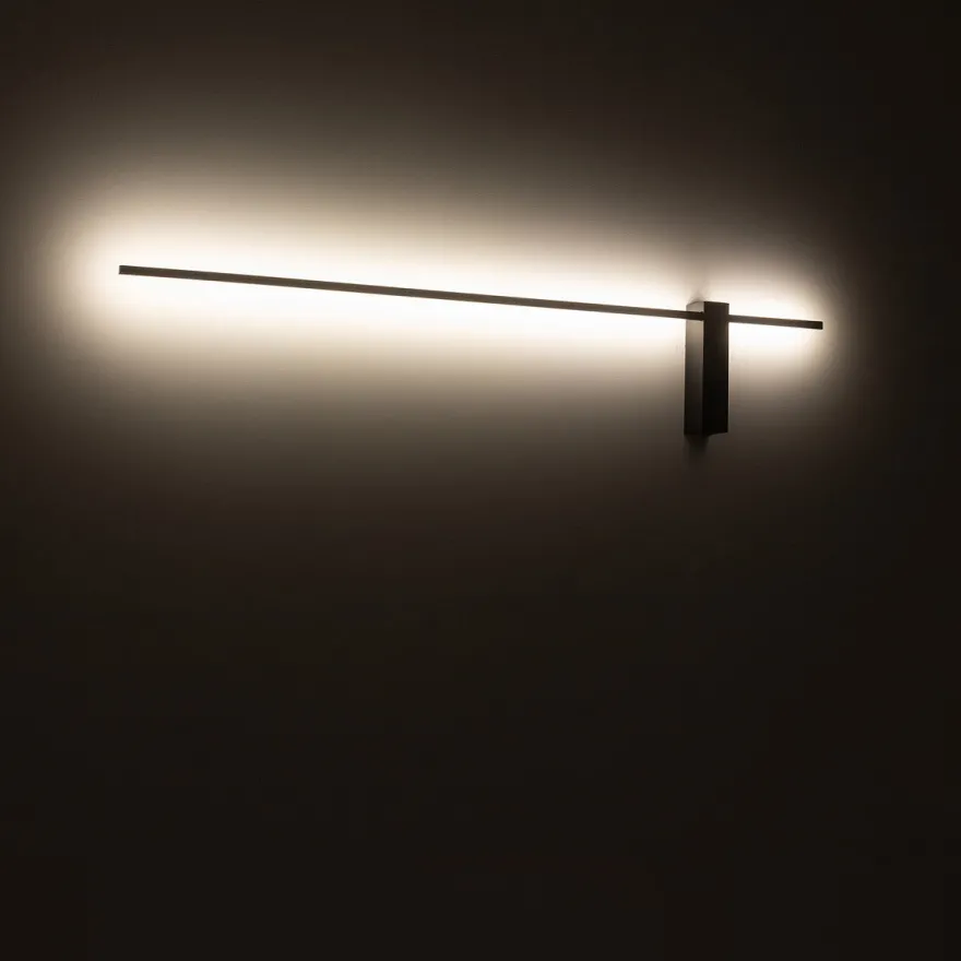 Motive vegglampe large 120 cm 17W 3000K - Svart