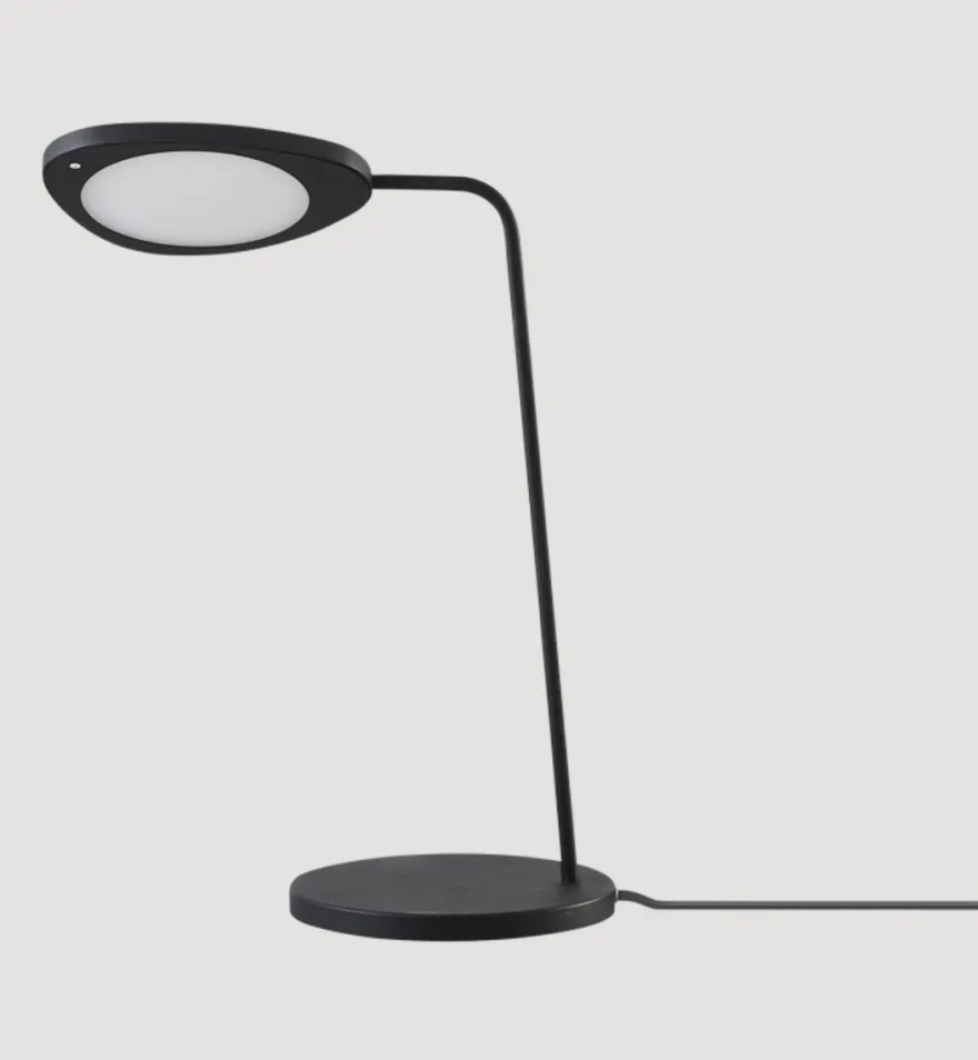 Muuto Leaf bordlampe