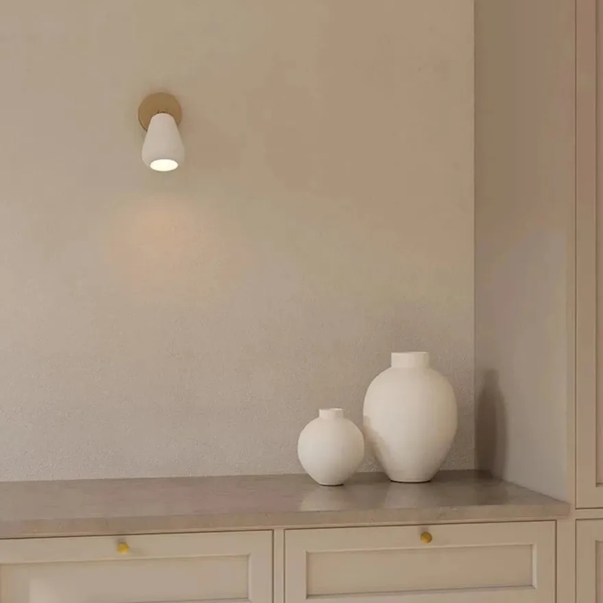 Nuura Anoli spot utenpåliggende