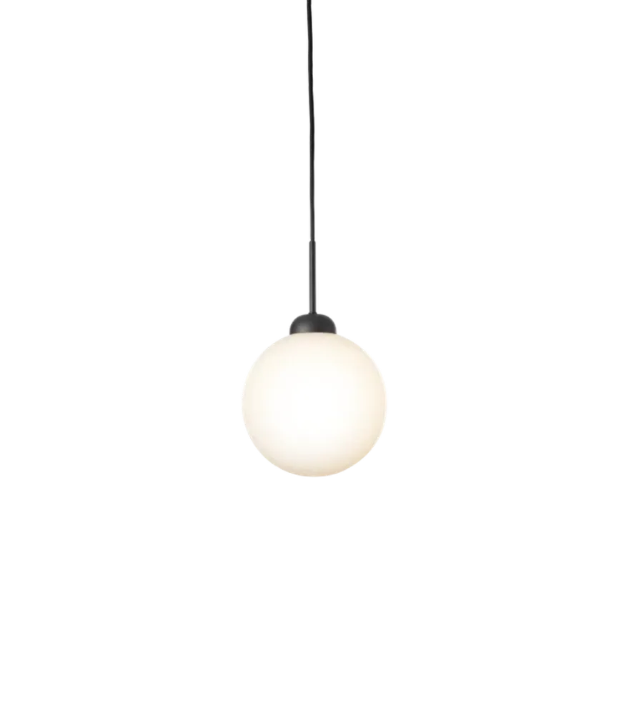 Nuura Apiales 1 taklampe - Satin svart/ opal