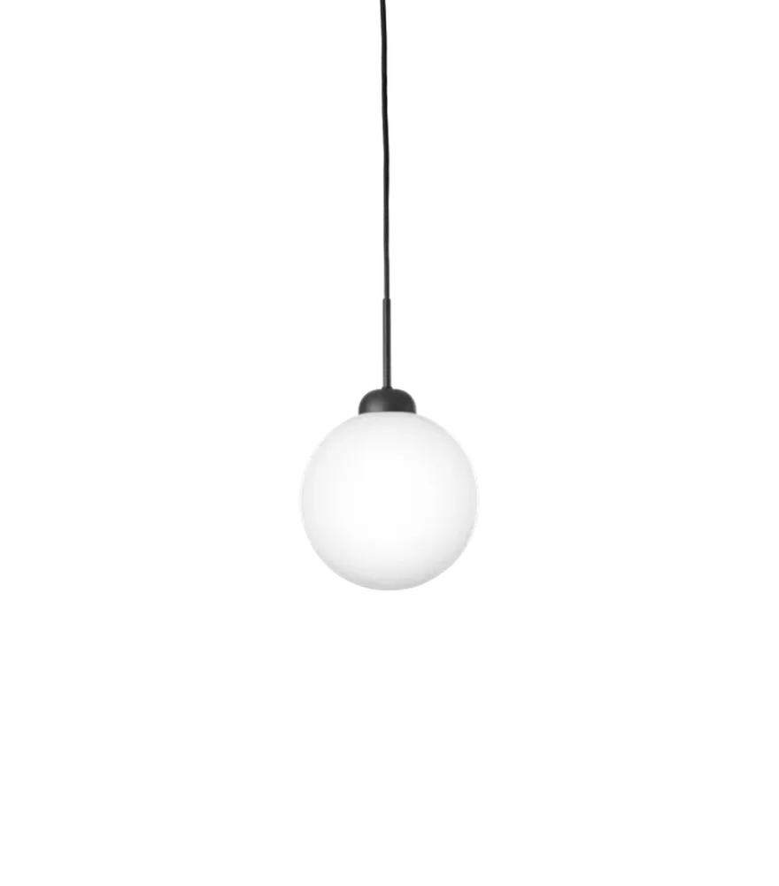 Nuura Apiales 1 taklampe - Satin svart/ opal