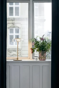 Nuura Blossi bordlampe