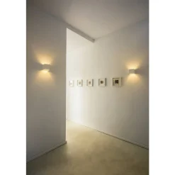 Plastra vegglampe opp/ned lys