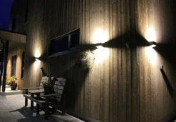 Søgne vegglampe opp/ned utendørs IP54 10W 3000K - Svart