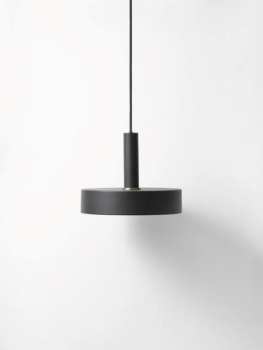 Socket takpendel høy - svart