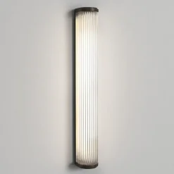 Versailles 600 vegglampe 25W IP44 3000 kelvin - Matt Gullfarget