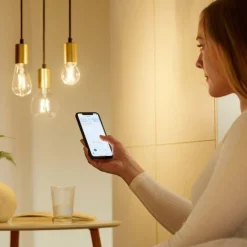 WiZ E27 Lyspære filament A60 6,7W Wifi - Justerbar fargetemperatur 2700-6500 Kelvin
