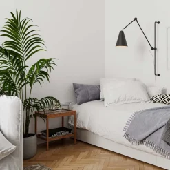 Yukon vegglampe lang - Matt svart
